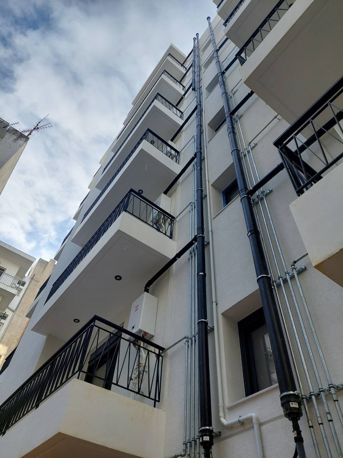 img 98aed08be71313f45edbc139f8821516 v